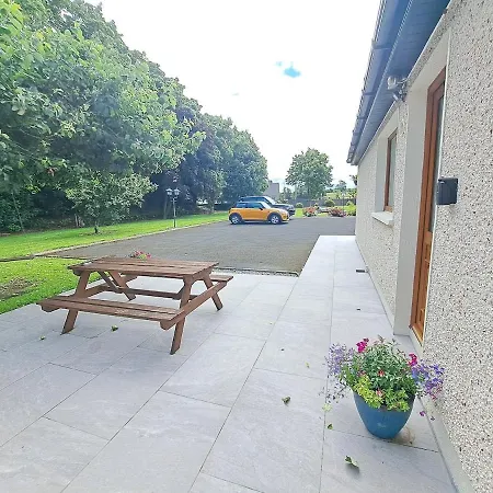 Guest In County Limerick * Pallaskenry